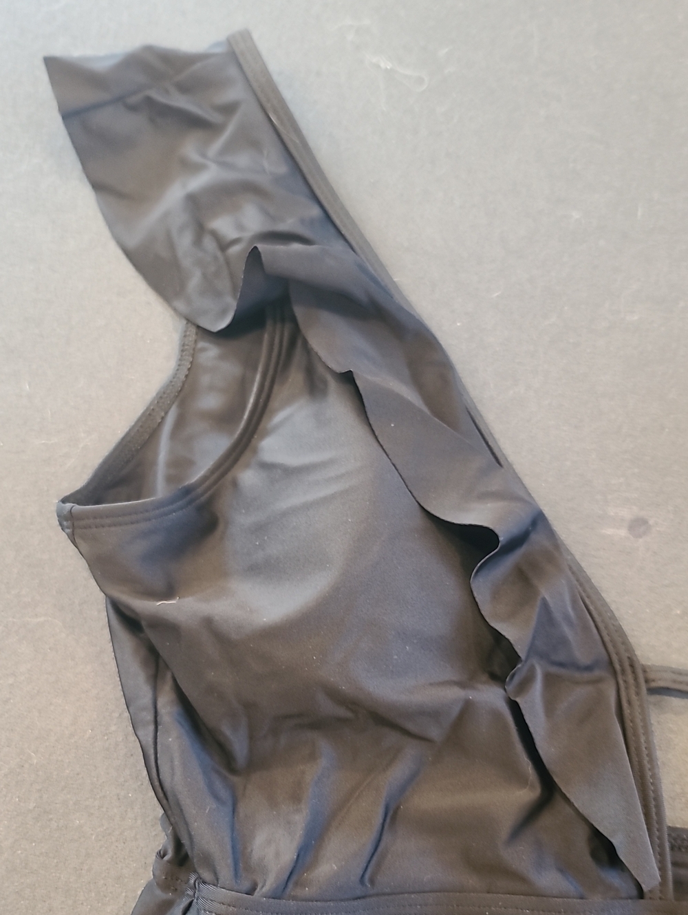 CLEARANCE Ruffled Deep V 1 Piece Swimsuit Black. With Swim Cover   Xl - Picture 3 of 12
